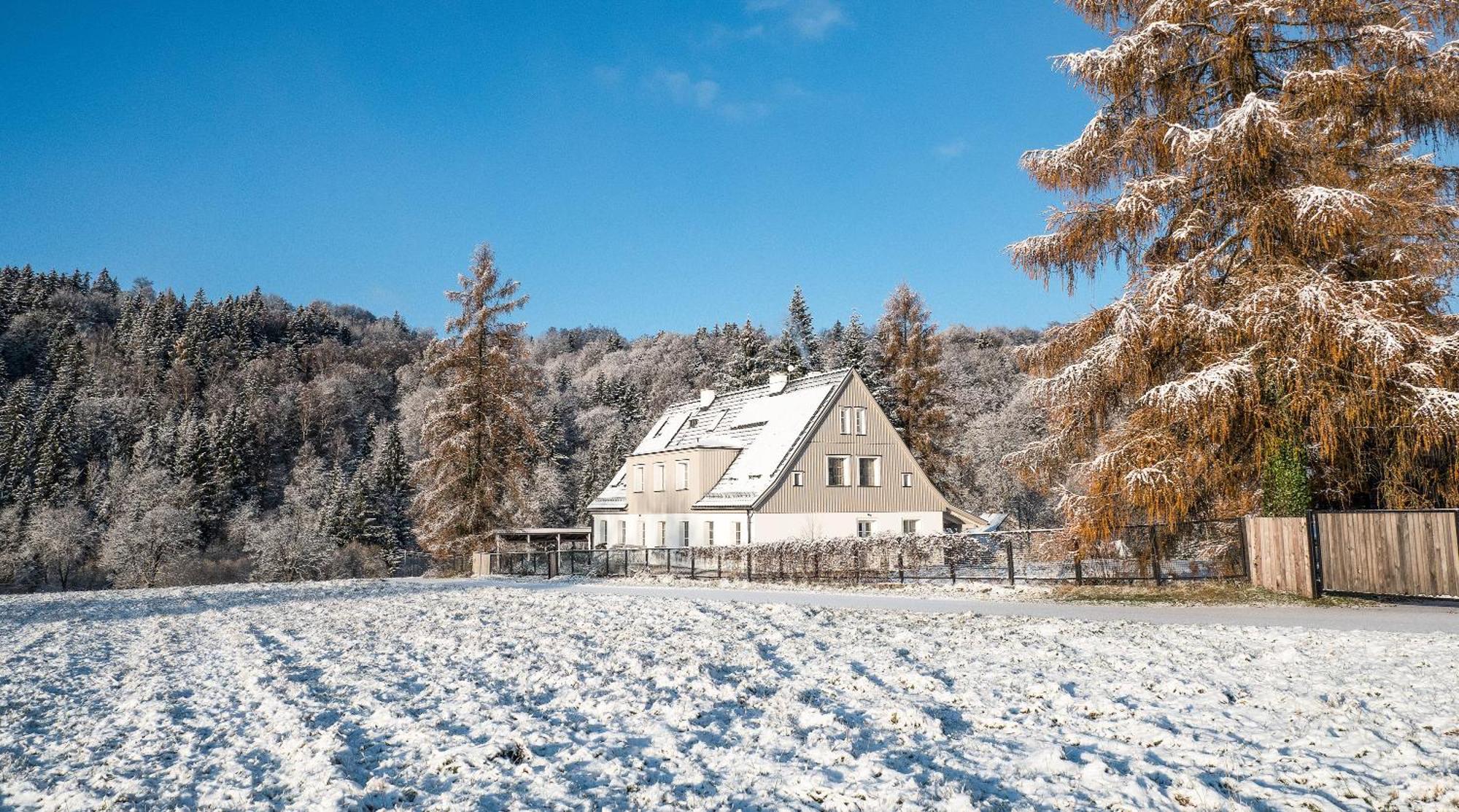 Trzy Morza - Apartamenty Pod Gora "Trojmorski Wierch" Sudety Jodlow  Buitenkant foto